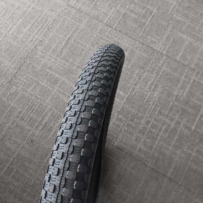 Pneu Vélo Kent Cruiser 32X2.125 – Noir – Neuf Sous Blister