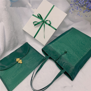 Bolsas de Organza Fuchen para Envío Directo con Logotipo Brad, Envío Gratis, Material de Poliéster, para Regalos, con Asa Incluida - Product Image 1