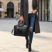 Sac fourre-tout de luxe en cuir de crocodile noir à motif autruche, résistant à l'eau, avec poignée supérieure en polyester et rabat, idéal pour les soirées
