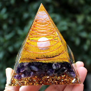 <b>Crystal</b> <b>Chip</b> Pyramid Resin Epoxy Craft Desktop Ornament With Amethyst Spiral Coil Home Decoration - Product Image 2
