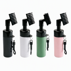 Nettoyeur de clubs de golf avec bouteille pulvérisatrice d'eau, brosse <span class=keywords><strong>à</strong></span> <span class=keywords><strong>pompe</strong></span> 2-en-1, <span class=keywords><strong>mousqueton</strong></span> rétractable, outil de nettoyage <span class=keywords><strong>à</strong></span> poils en nylon - Product Image 3