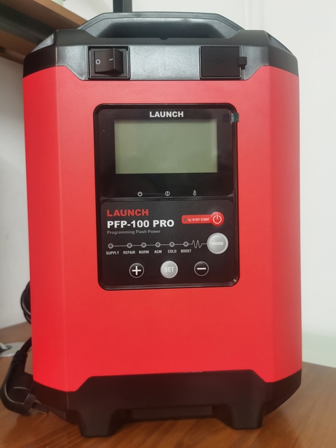 LAUNCH PFP-100 PRO Battery Charger 6 Charging Modes and 9 Steps Intelligent Charging Method 12V and 24V Programming Flash Power
