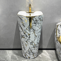 Ensemble de toilettes de luxe en céramique, WC monobloc, lavabo de salle de bain, toilettes dorées