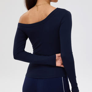 Camiseta de Manga Larga Ajustada a la Moda, Cómoda, Transpirable, con Hombros Descubiertos, Suave y Agradable al Tacto, Top de Yoga - Product Image 2