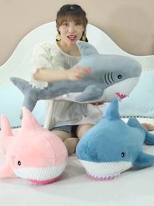 Vente en gros Adorable <span class=keywords><strong>requin</strong></span> bleu rose <span class=keywords><strong>baleine</strong></span> doux câlin animal en peluche Kawaii <span class=keywords><strong>requin</strong></span> bleu oreiller pour enfants cadeau d'anniversaire en peluche - Product Image 2