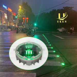 Semaforo Intelligente per Attraversamenti Pedonali con Luce di Avvertimento Solare <span class=keywords><strong>LED</strong></span> e Borchie Stradali - Product Image 1