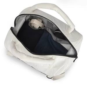 Sac <span class=keywords><strong>de</strong></span> sport et <span class=keywords><strong>de</strong></span> <span class=keywords><strong>voyage</strong></span> 3-en-1, grand sac <span class=keywords><strong>de</strong></span> week-end matelassé imperméable, sac <span class=keywords><strong>de</strong></span> sport personnalisé, sac <span class=keywords><strong>de</strong></span> <span class=keywords><strong>voyage</strong></span> pour le week-end - Product Image 4