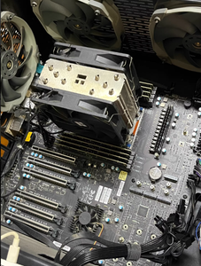 Tarjeta Madre M12SWA-TF para Estación de Trabajo, Compatible con CPU Ryzen Threadripper <span class=keywords><strong>PRO</strong></span> 5975WX, Procesador de 32 Núcleos/64 Subprocesos - Product Image 3