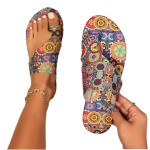 Sandales d'été 2025 pour femmes grandes tailles, style romain, respirantes, à pince d'orteil, à enfiler, couleurs mélangées, tige <span class=keywords><strong>en</strong></span> PU, semelle <span class=keywords><strong>en</strong></span> caoutchouc, tendance mode - Product Image 3