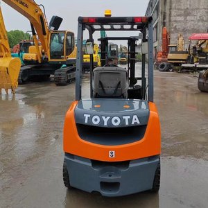 Montacargas Diésel Toyota 8FD35 Original de Japón, Montacargas Toyota Usado de 3500 kg, 3.5 Toneladas - Product Image 6
