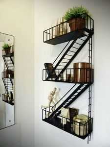 Support décoratif de ménage en métal noir personnalisé, support <span class=keywords><strong>mural</strong></span> de <span class=keywords><strong>plante</strong></span> d'ornement en forme d'échelle, étagère murale d'évacuation d'incendie - Product Image 4