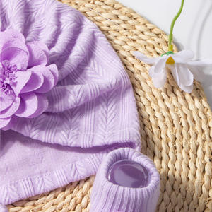 Neues europäisches und amerikanisches Babyhut-und Socken-Set Niedliche Blume Kinderhut-Kombination Grenz überschreiten des Baby-Zweiteiler-Set - Product Image 4