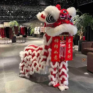 Haute qualité nouvel an chinois adulte Lion danse laine accessoire en peluche Dragon lanterne performance authentique Lion danse Costume à vendre