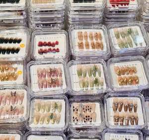 Fournitures pour <span class=keywords><strong>Ongles</strong></span> Usine Directement Aléatoire Fait à la Main Presse sur <span class=keywords><strong>Ongles</strong></span> Vente à prix réduit Conçu <span class=keywords><strong>Faux</strong></span> <span class=keywords><strong>Ongles</strong></span> Colorés pour Press Ons - Product Image 1