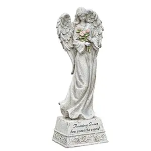 站立的天使雕像，玫瑰和令人惊叹的优雅诗句，14英寸，由树脂石制成