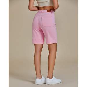 2025 pantalones cortos de mezclilla de verano Vintage de cintura alta para mujer, pantalones cortos informales elásticos largos con bolsillo de parche a la moda - Product Image 6