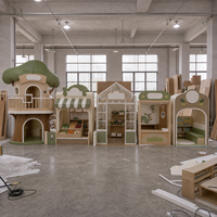 Équipements de jeux intérieurs souples pour enfants : Faisceaux de jeux de rôle (Ville, Ferme, Boutique, Nature, Village), Façades et Comptoirs de Service pour Projets FEC