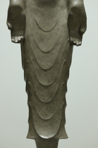 Escultura de bronce de 'El Turbulento Interior' - Product Image 4