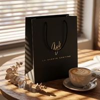 Quantité minimum de commande : 100 pièces |   Conception Gratuite |   Sac de shopping en papier pour bijoux de luxe blanc/noir, carton artistique 250 g/m², logo personnalisé avec poignée