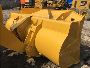 Cargadora de ruedas Komatsu WA380 de segunda mano para trabajos de manejo de arena, grava, tierra y residuos. - Product Image 4