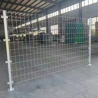 Gegalvaniseerd 3D gebogen gaashekwerk, 3-voudig gebogen, EN 10223, Model 3D-P08 voor parkafscheiding