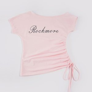 T-shirt asymétrique rose pour femme, à épaules dénudées, avec cordon de serrage latéral, manches courtes froncées et imprimé lettres, nouveau style 2026 - Product Image 6