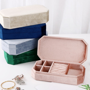 Factory Elegant Velvet Jewelry Storage <b>Box</b> Travel Portable Vintage Octagonal Jewelry Storage <b>Box</b> for <b>Rings</b> Pendants Necklaces - Product Image 1