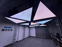 Salon automobile et événement DMX éclairage cinétique écran d'affichage LED lumière cinétique lumière triangulaire