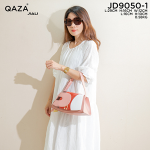 定制标志设计师奢华女包带链装饰时尚女包 - Product Image 3