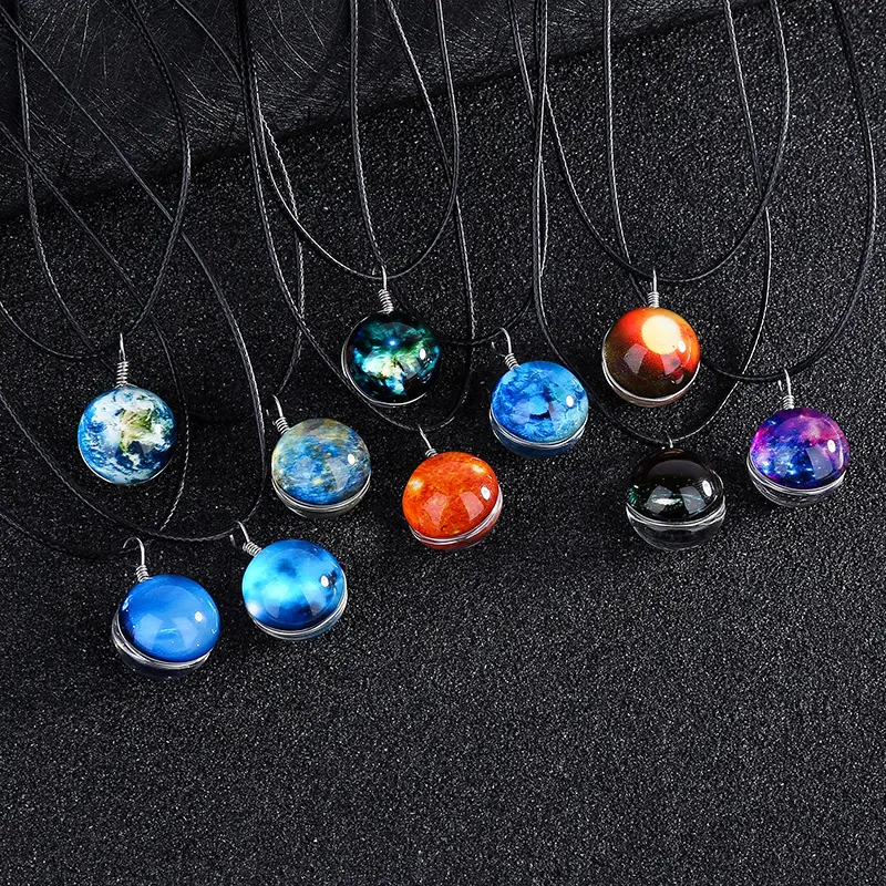 Custom Moon Star Light Necklace Jewelry Luminous Glow In Dark Moon Pendant Space Star Galaxy Universe Necklace
