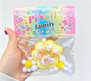 Juguete Blandito de Silicona con Forma de Pata de Gato Kawaii, Pelota Sensorial Antiestrés para Niños - Product Image 5