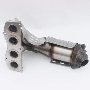 Convertisseur catalytique à trois voies pour <span class=keywords><strong>Toyota</strong></span> <span class=keywords><strong>RAV4</strong></span> 2.0 2.4L Fabrication Ventes <span class=keywords><strong>Prix</strong></span> bas Système d'échappement Convertisseur catalytique <span class=keywords><strong>Toyota</strong></span> - Product Image 2