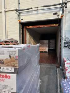 Marca CUSTOM para Barras de Chocolate Dulce Bueno, Vasos con Forma de Huevo, Deliciosos Dulces con Ingredientes de Galleta, Mermelada de Frutas, Bélgica - Product Image 3