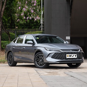 El coche híbrido BYD Qin L 2025 más vendido es muy económico. Es el sedán más vendido en China - Product Image 2