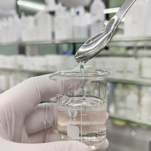 Sérum à l'acide hyaluronique en marque privée |   <span class=keywords><strong>Essence</strong></span> hydratante profonde OEM/ODM |   Sérum personnalisé pour améliorer l'éclat de la peau - Product Image 1