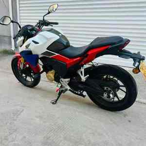 Honda1 CB190R Storm Eye - Desplazamientos Urbanos, 190CC EFI Monocilíndrico, Ahorro de Combustible y Confortable - Product Image 5