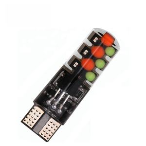 Prix de gros T10 COB 12smd RGB Ampoules de phares de voiture en silicone avec télécommande clignotante 12V Garantie 2 ans Éclairage automobile - Product Image 5