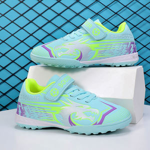 <span class=keywords><strong>Chaussures</strong></span> de football pour enfants personnalisables à haute efficacité Compétition estivale Entraînement toute l'année en usine - Product Image 3