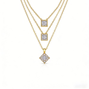 สร้อยคอจี้เพชรเซอร์โคเนียทรงสี่เหลี่ยมสามชั้นชุบทอง 18K จาก Hengdian Jewelry ขายส่ง - Product Image 1