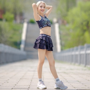 Thấp moq màu sắc tùy chỉnh logo cổ vũ thực hành mặc phát ra tia lửa Crop Top và quần <span class=keywords><strong>short</strong></span> - Product Image 2