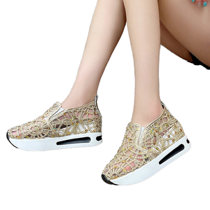 Baskets compensées dorées fantaisie en maille ajourée à lacets pour femme, antidérapantes, légères, respirantes, à amorti doux et confortables - Product Image 2