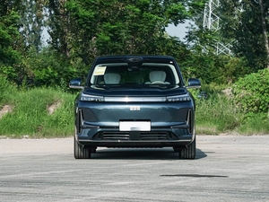 2025 nouveau Geely Galaxy M9 grande taille confort SUV véhicule électrique hybride 2WD/4WD grande taille voitures d'affaires 6 places voiture de luxe - Product Image 5