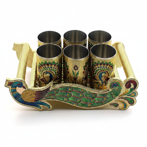 Plateau décoratif en métal design paon plateau de service carré en laiton avec plateau de service d'affichage de pièce maîtresse de conception artisanale - Product Image 1