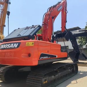 ประหยัดน้ำมันและทรงพลัง นำเข้าจากโรงงาน รถขุดตีนตะขาบ Doosan DX225 มือสองจากเกาหลี น้ำหนัก 22.5 ตัน เหมาะสำหรับงานจัดสวน - Product Image 1