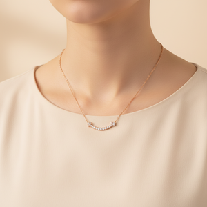 Collar de Clavícula de Oro Sólido de 18K con Diseño de Sonrisa, Joyería Fina, Simple y Elegante, con Diamantes Naturales, para Uso Diario de Mujeres - Product Image 4