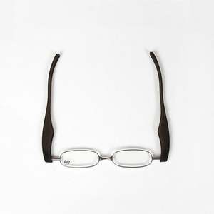 Gafas de Lectura Plegables Ultra Portátiles con Logotipo Personalizado al por Mayor, Mini Gafas Delgadas con Rotación de 360 Grados para Hombre y Mujer - Product Image 5