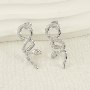 1 Par de Pendientes de Acero Inoxidable Estilo Punk con Forma de Animal, Pendientes de Serpiente para Mujer, Joyería para Oreja - Product Image 2