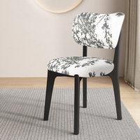 Chaise de salle à manger empilable en bois massif de style nordique haut de gamme avec un design minimaliste moderne pour la maison, le bureau et la restauration/l'hôtellerie