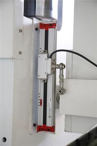 Petite machine électrique à cintrer CNC presse plieuse hydraulique - Product Image 2