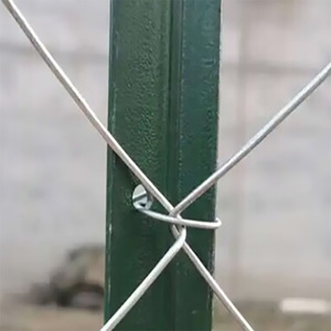 Poteau en y en acier de clôture de ferme australienne standard YC/<span class=keywords><strong>piquet</strong></span> en étoile Poteau de clôture en treillis métallique facile à installer Poteau de clôture en forme de Y durable - Product Image 4